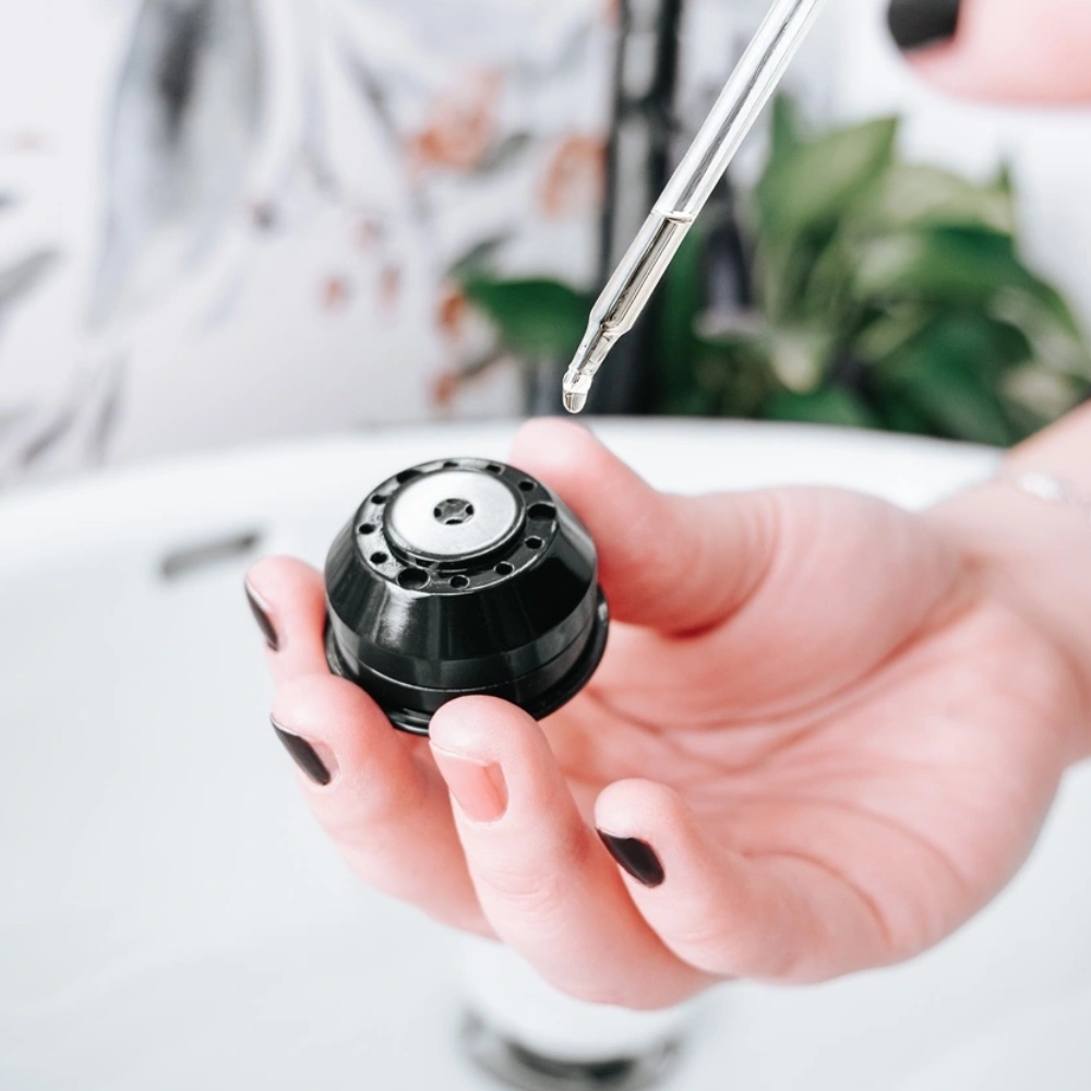 Plaukų džiovintuvas Concept VV8100 su aliejinės terapijos antgaliu