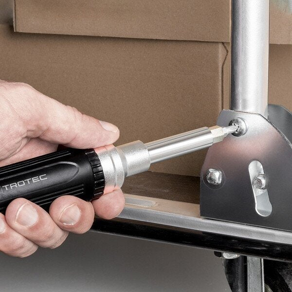 Akumuliatorinis suktuvas-gręžtuvas Trotec PSCS 11-3.6V ir antgalių rinkinys su atsuktuvu Trotec 9in1