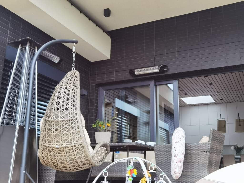 Anglies pluošto infraraudonųjų spindulių šildytuvas Veito Blade S juodas