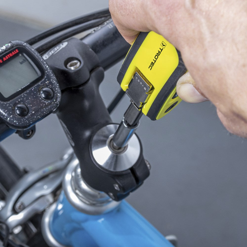 Daugiafunkcis įrankis 15in1 Trotec